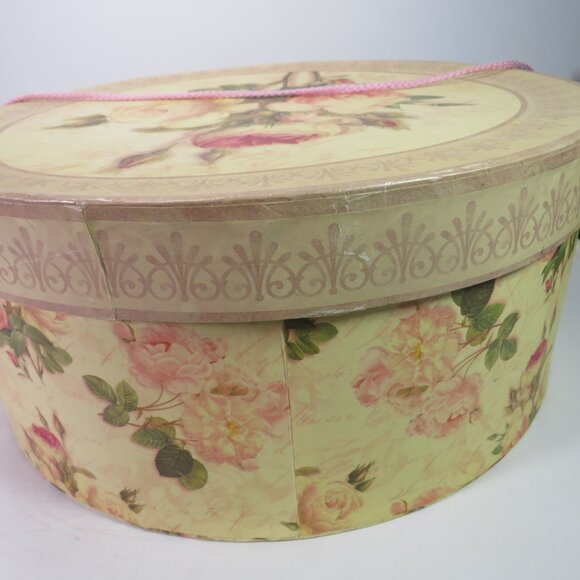 Vintage Victorian Glam Decor - Hat Boxes - Glamour Shoes & Pink Roses (Set of 2) - Picture 5 of 16